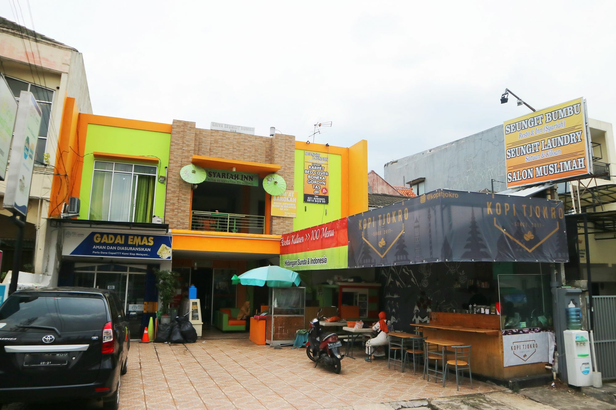 Seungit Syariah Inn Tebet Mitra Reddoorz Giacarta Esterno foto